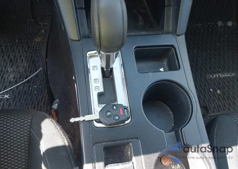 2015 Subaru Outback 2.5I z USA, uszkodzony, nr VIN 4S4BSAAC9F3308126